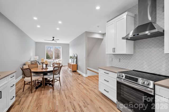 13 Gudger Road, Asheville, NC 28806