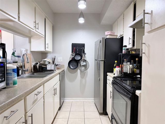 10110 Forum West Drive 333, Houston, TX 77036