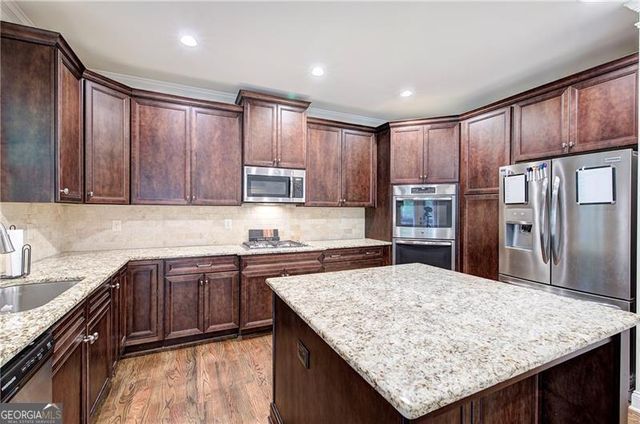 60 Amberlily Court, Dallas, GA 30132