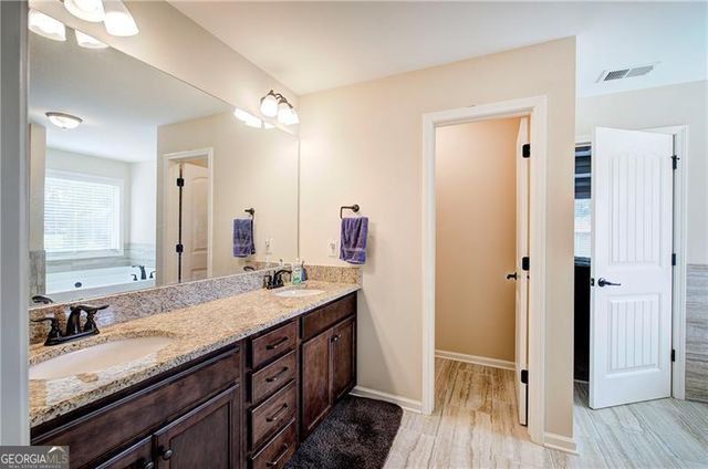 60 Amberlily Court, Dallas, GA 30132