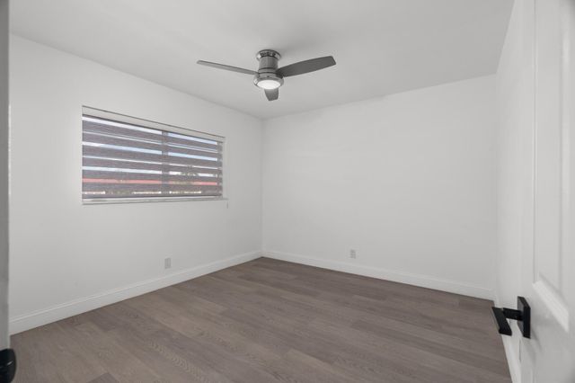 5 Abbey Lane 207, Delray Beach, FL 33446