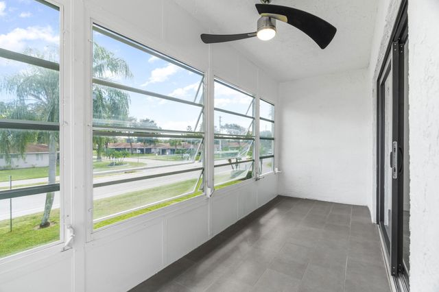 5 Abbey Lane 207, Delray Beach, FL 33446