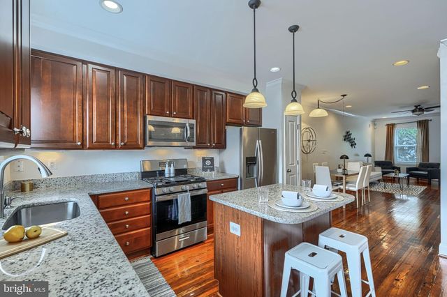 138 S CLINTON ST, Baltimore, MD 21224