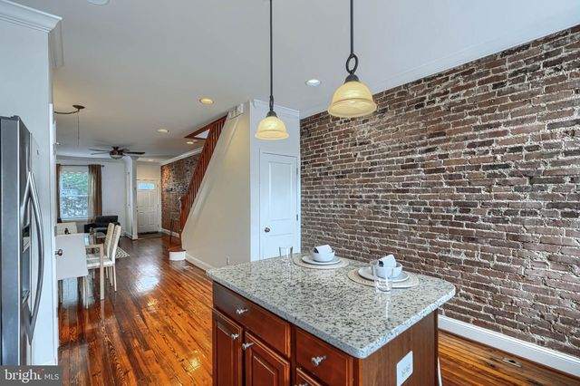 138 S CLINTON ST, Baltimore, MD 21224