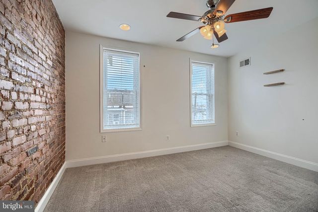 138 S CLINTON ST, Baltimore, MD 21224