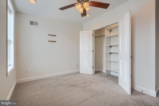 138 S CLINTON ST, Baltimore, MD 21224