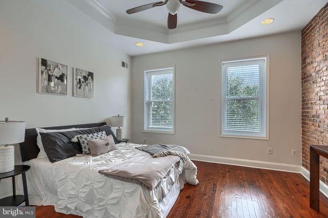138 S CLINTON ST, Baltimore, MD 21224