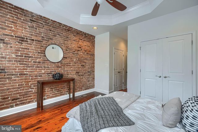 138 S CLINTON ST, Baltimore, MD 21224