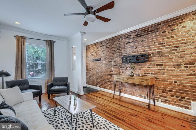 138 S CLINTON ST, Baltimore, MD 21224