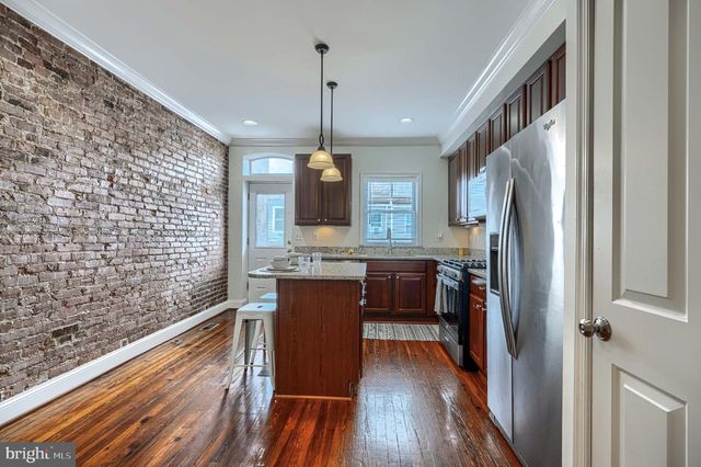 138 S CLINTON ST, Baltimore, MD 21224