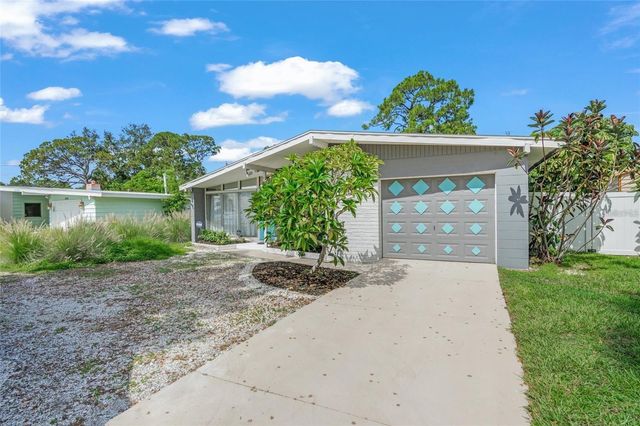 4801 SARASOTA AVENUE, Sarasota, FL 34234