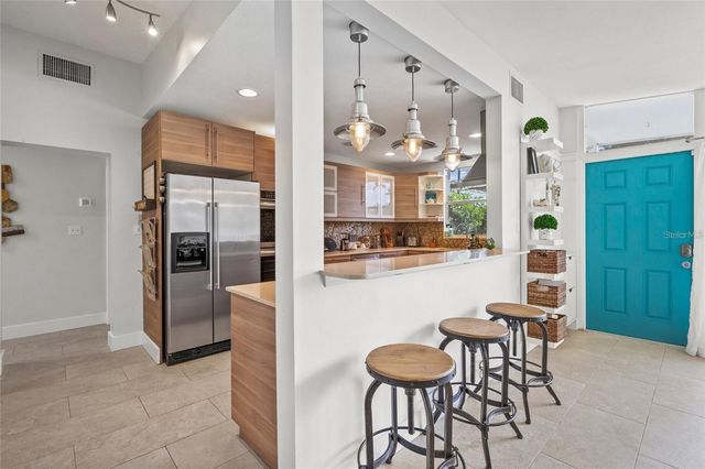 4801 SARASOTA AVENUE, Sarasota, FL 34234
