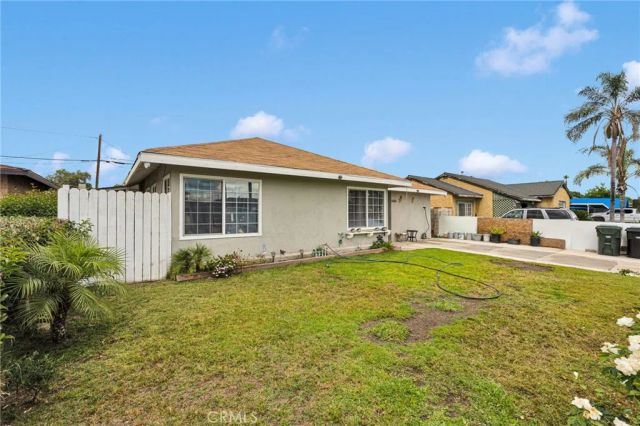 1688 W Cleveland Street, San Bernardino, CA 92411