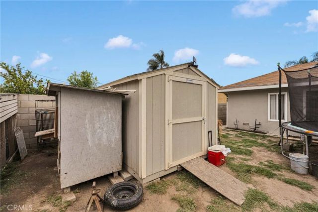 1688 W Cleveland Street, San Bernardino, CA 92411