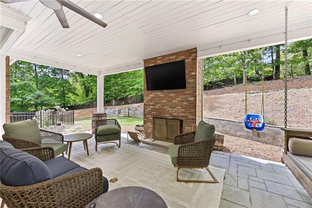 3095 Chattahoochee Trace, Gainesville, GA 30506