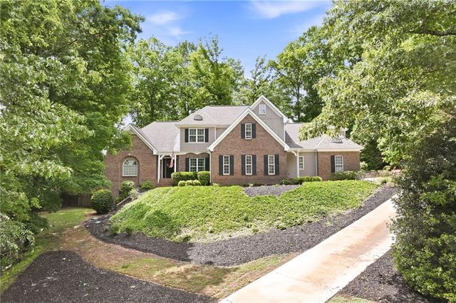 3095 Chattahoochee Trace, Gainesville, GA 30506