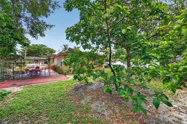 761 NE 139th Street, North Miami, FL 33161