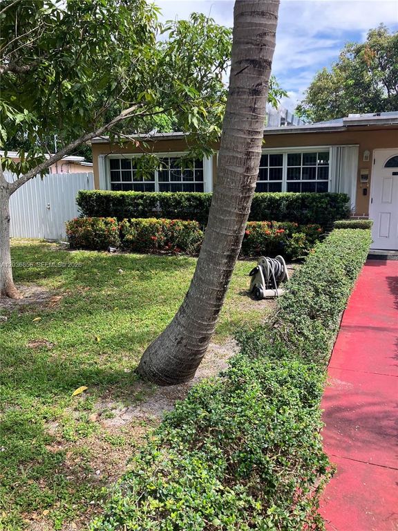761 NE 139th Street, North Miami, FL 33161