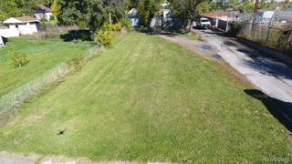 33 Bell Street, Ecorse, MI 48229