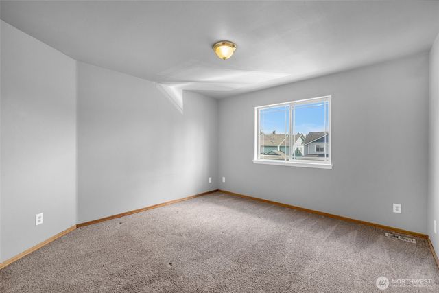 13308 108th Avenue E, Puyallup, WA 98374