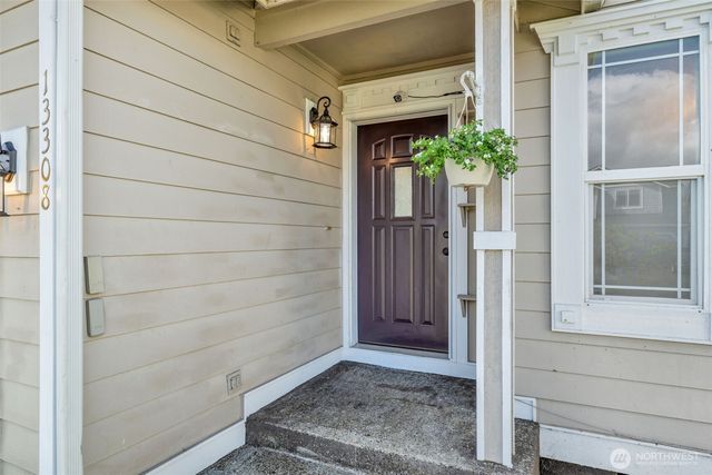 13308 108th Avenue E, Puyallup, WA 98374