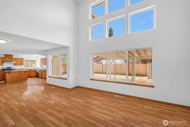 13308 108th Avenue E, Puyallup, WA 98374