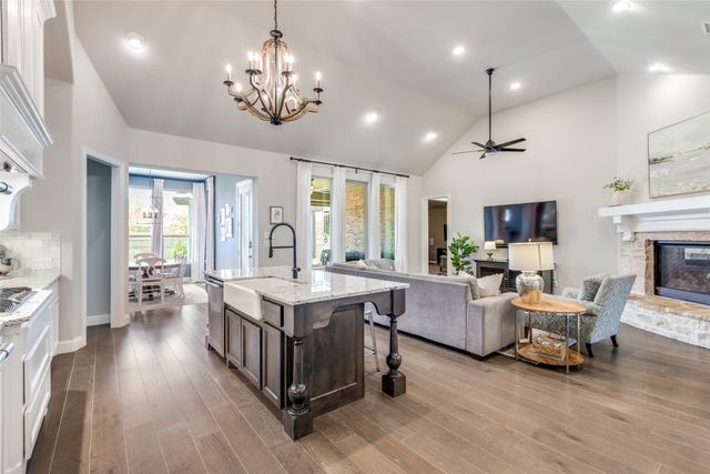 8013 Three Forks Trail, Mckinney, TX 75071