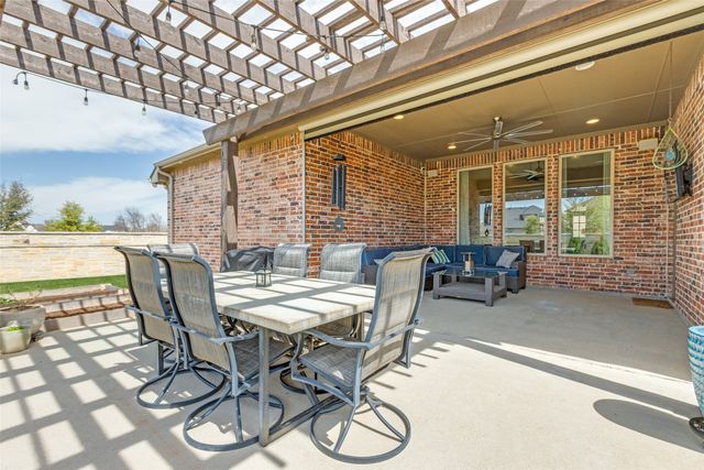 8013 Three Forks Trail, Mckinney, TX 75071