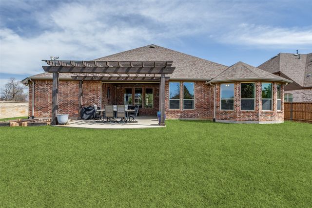 8013 Three Forks Trail, Mckinney, TX 75071
