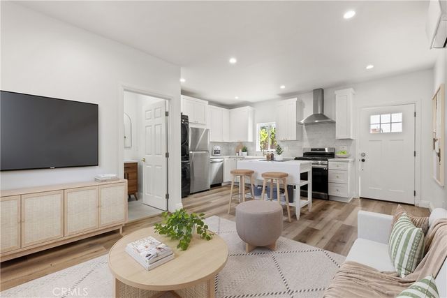 8017 Airlane Avenue, Westchester, CA 90045