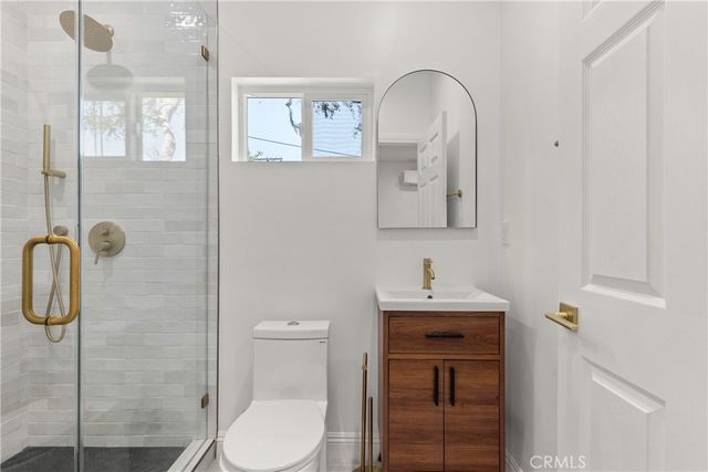 8017 Airlane Avenue, Westchester, CA 90045