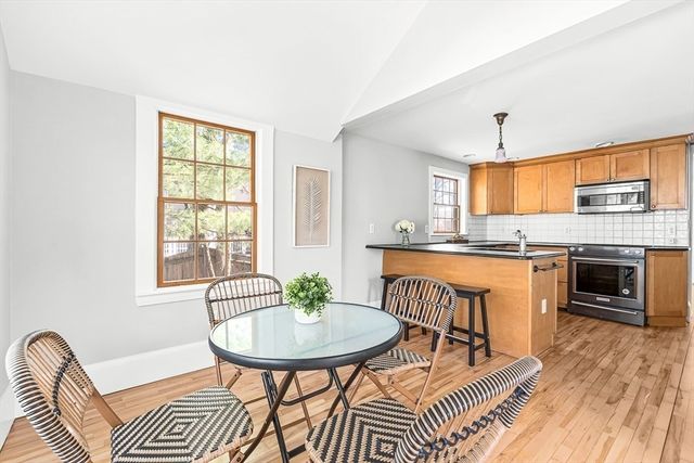 53 Lake Street, Winchester, MA 01890