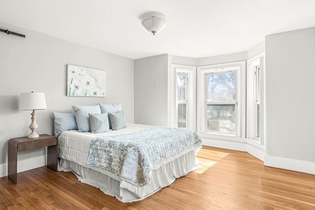 53 Lake Street, Winchester, MA 01890