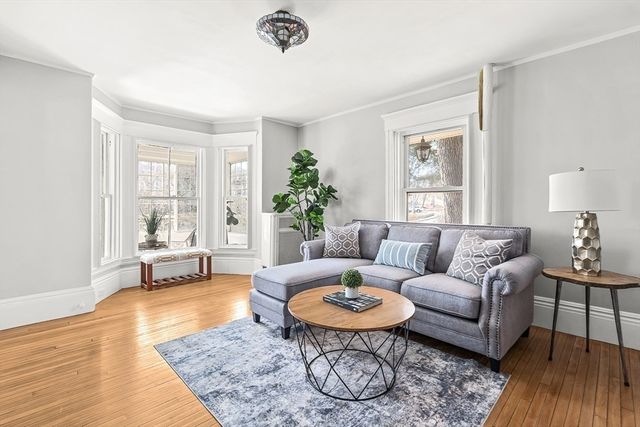 53 Lake Street, Winchester, MA 01890