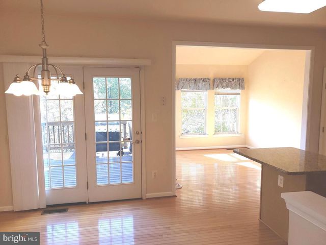 20433 DONCASTER TER, Sterling, VA 20165