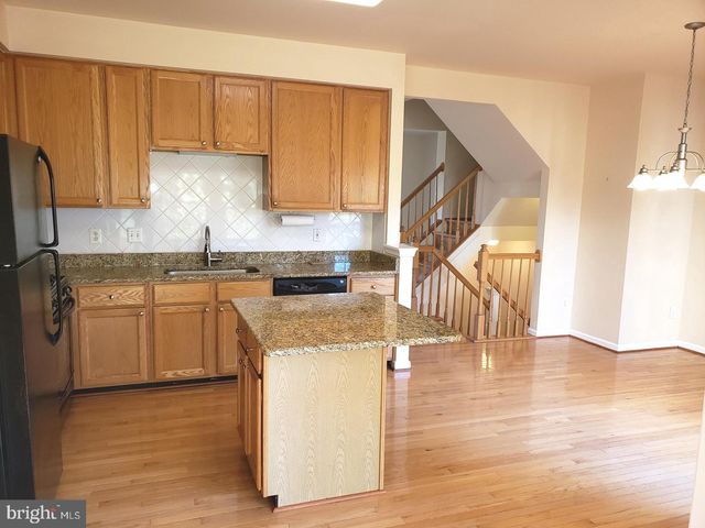 20433 DONCASTER TER, Sterling, VA 20165