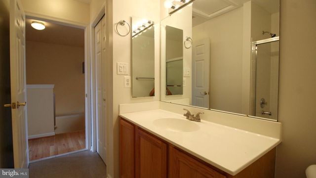 20433 DONCASTER TER, Sterling, VA 20165