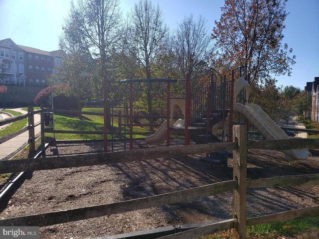 20433 DONCASTER TER, Sterling, VA 20165