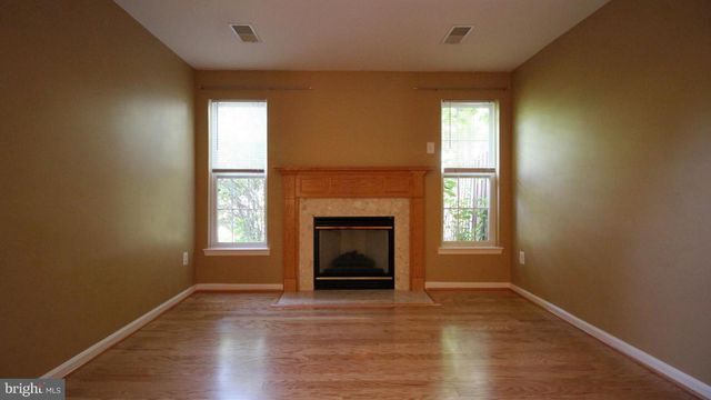 20433 DONCASTER TER, Sterling, VA 20165