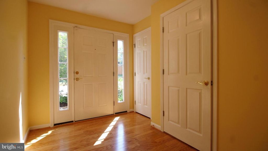 20433 DONCASTER TER, Sterling, VA 20165