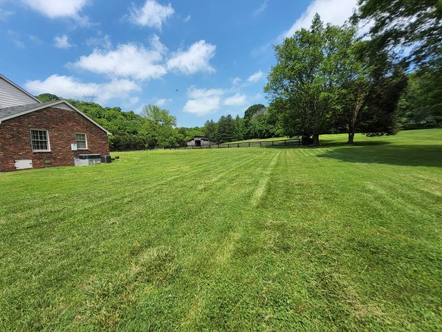5402 Brick Church Pike, Goodlettsville, TN 37072