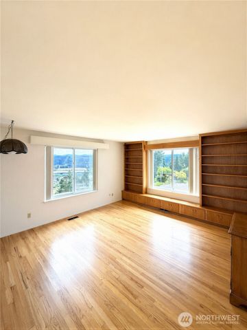 2305 126TH Avenue Ct E, Edgewood, WA 98372