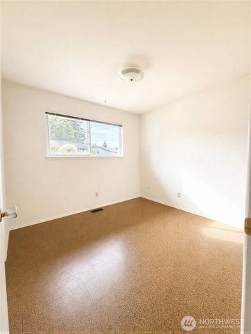 2305 126TH Avenue Ct E, Edgewood, WA 98372