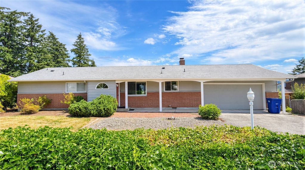 2305 126TH Avenue Ct E, Edgewood, WA 98372