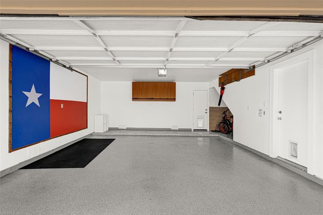 1107 W 21st Street B, Houston, TX 77008