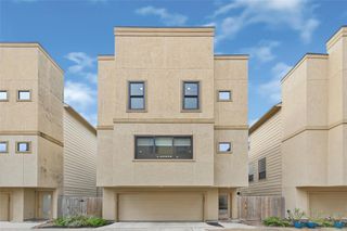 1107 W 21st Street B, Houston, TX 77008