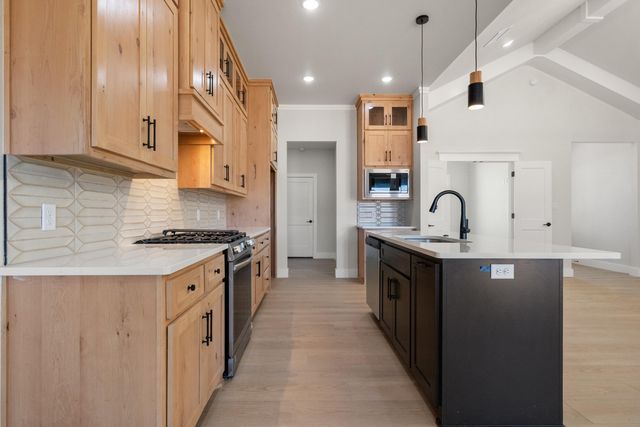 14404 Kenosha Avenue, Lubbock, TX 79423