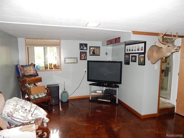 4006 N River Road Road, Fort Gratiot Charter Township, MI 48059