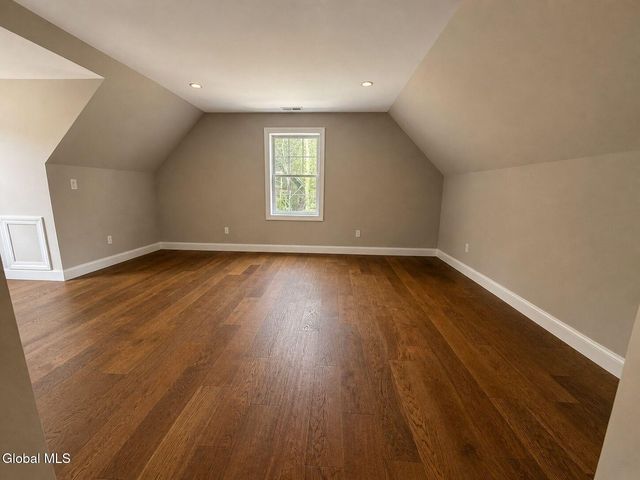 6 Middle Road, Lake George, NY 12845