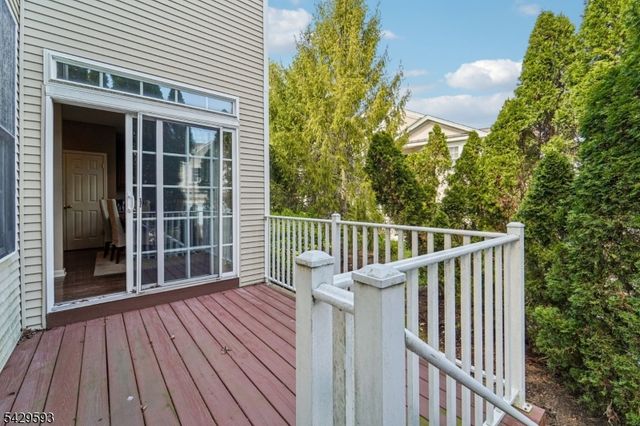 123 Levinberg Ln, Wayne Twp., NJ 07470